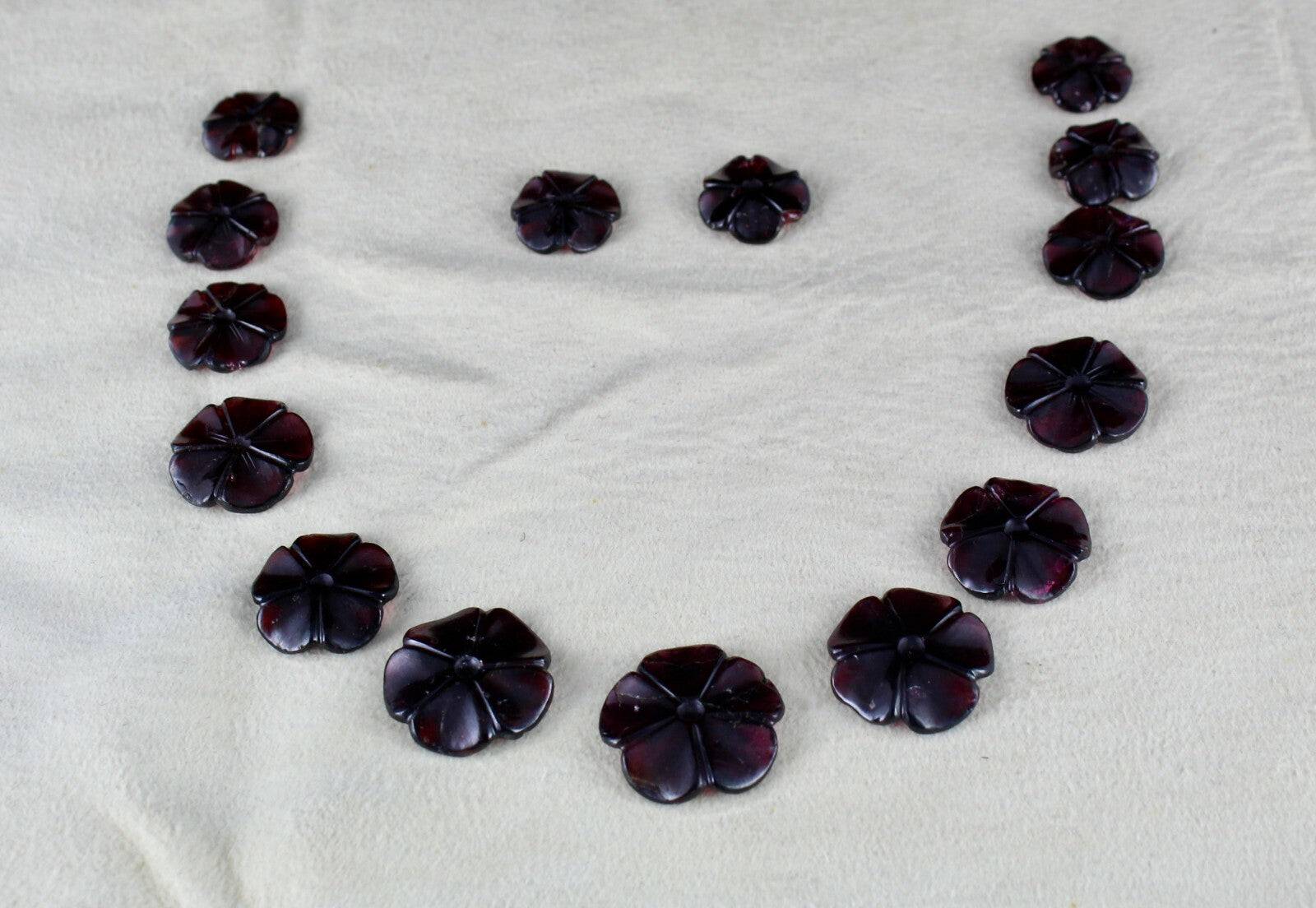 Natural Garnet Flower 15 Pcs 166ct Gemstone Ring Pendant Earring Set