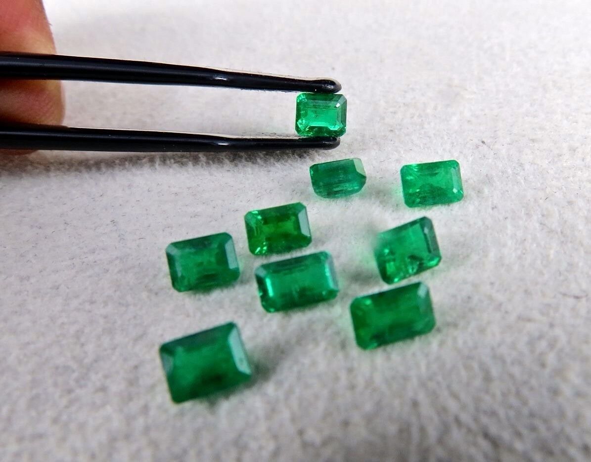 6X4 MM NATURAL EMERALD OCTAGON CUT 9 PCS 5.59 CARATS GEMSTONE DESIGNING JEWELS