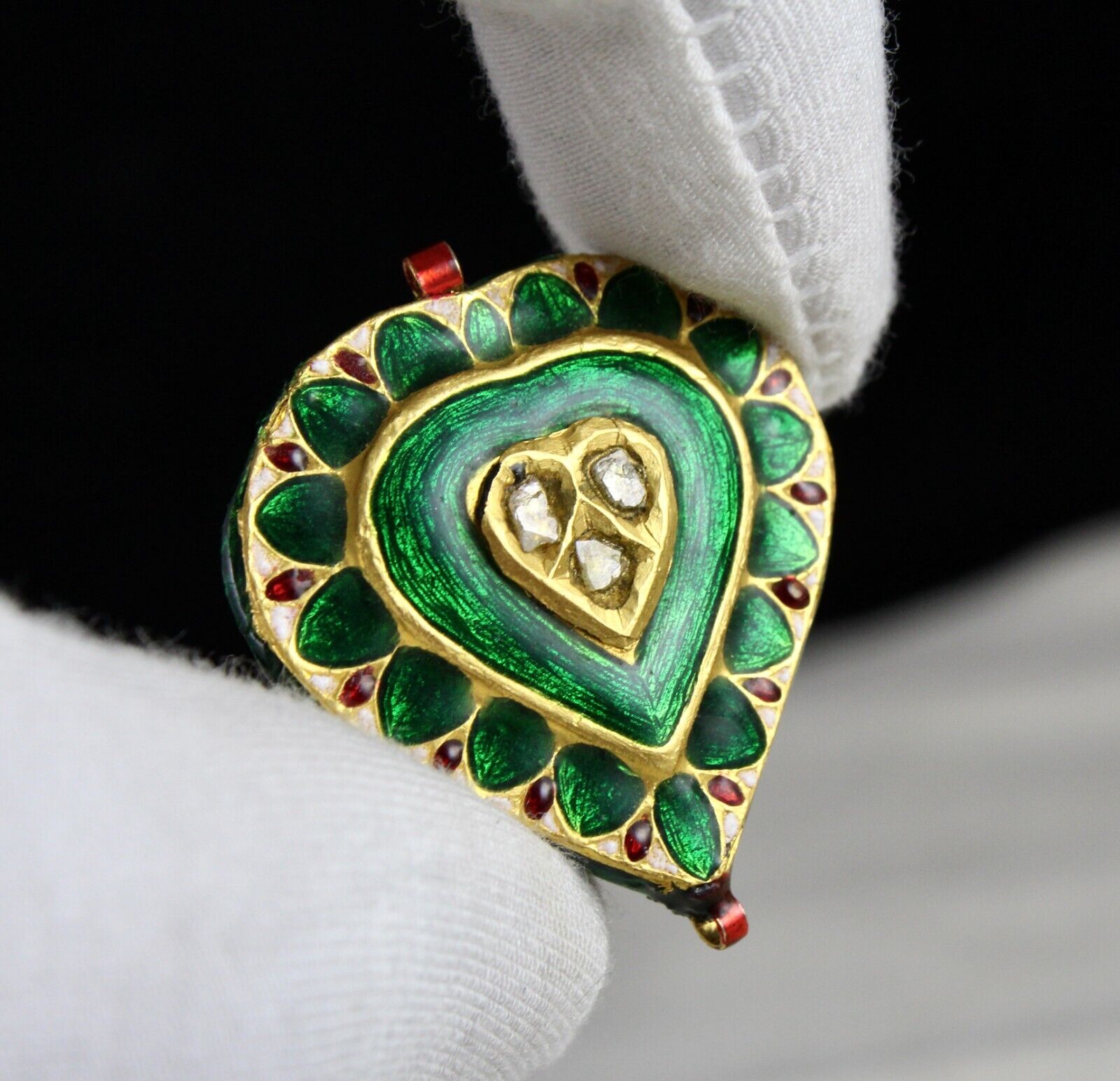 Antique Green Jadau Natural Diamond Indian 22k Kundan Meena Indian Gold Pendant