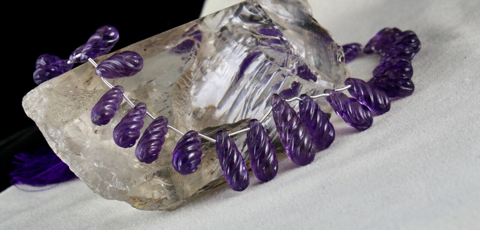 NATURAL AMETHYST CARVED TEAR DROPS 31 PCS 197 CARATS GEMSTONE HANGING DESIGNING