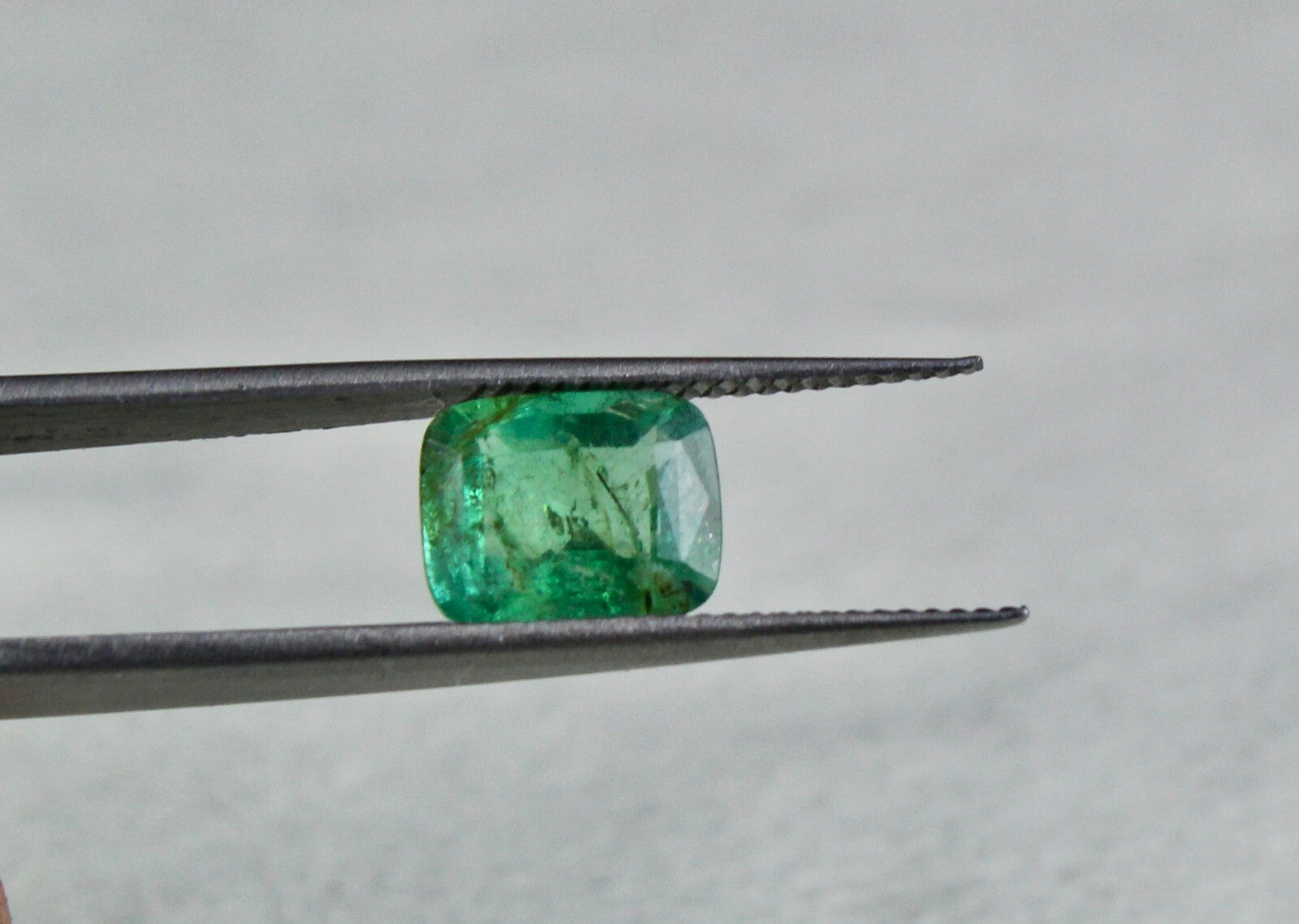 Certified Natural Emerald 18.93 Ct Cushion Loose Gemstone Necklace Earring Set