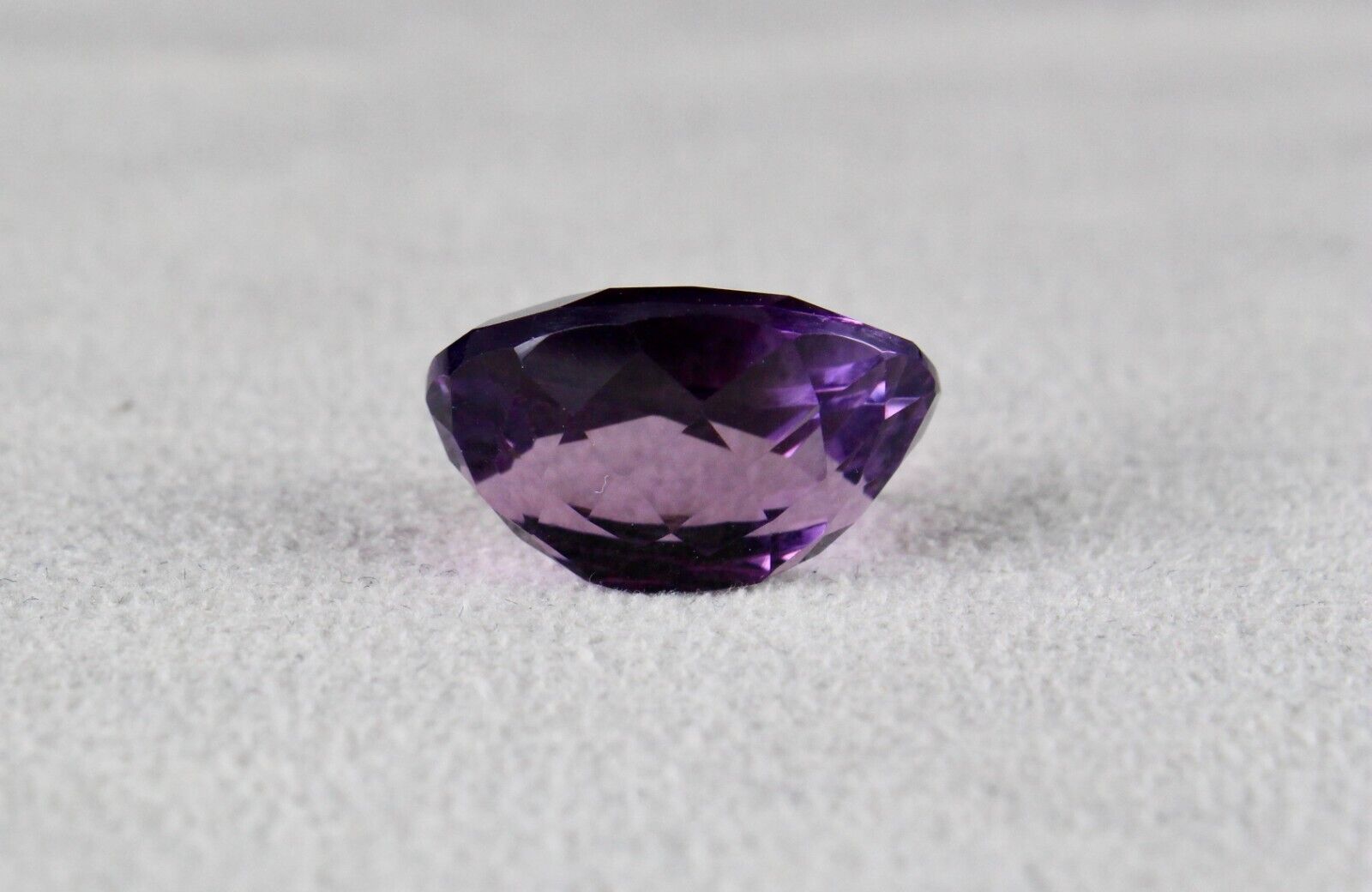 BIG 18X15 MM NATURAL AMETHYST OVAL FINE CUT 16.08 CTS GEMSTONE FOR PENDANT RING