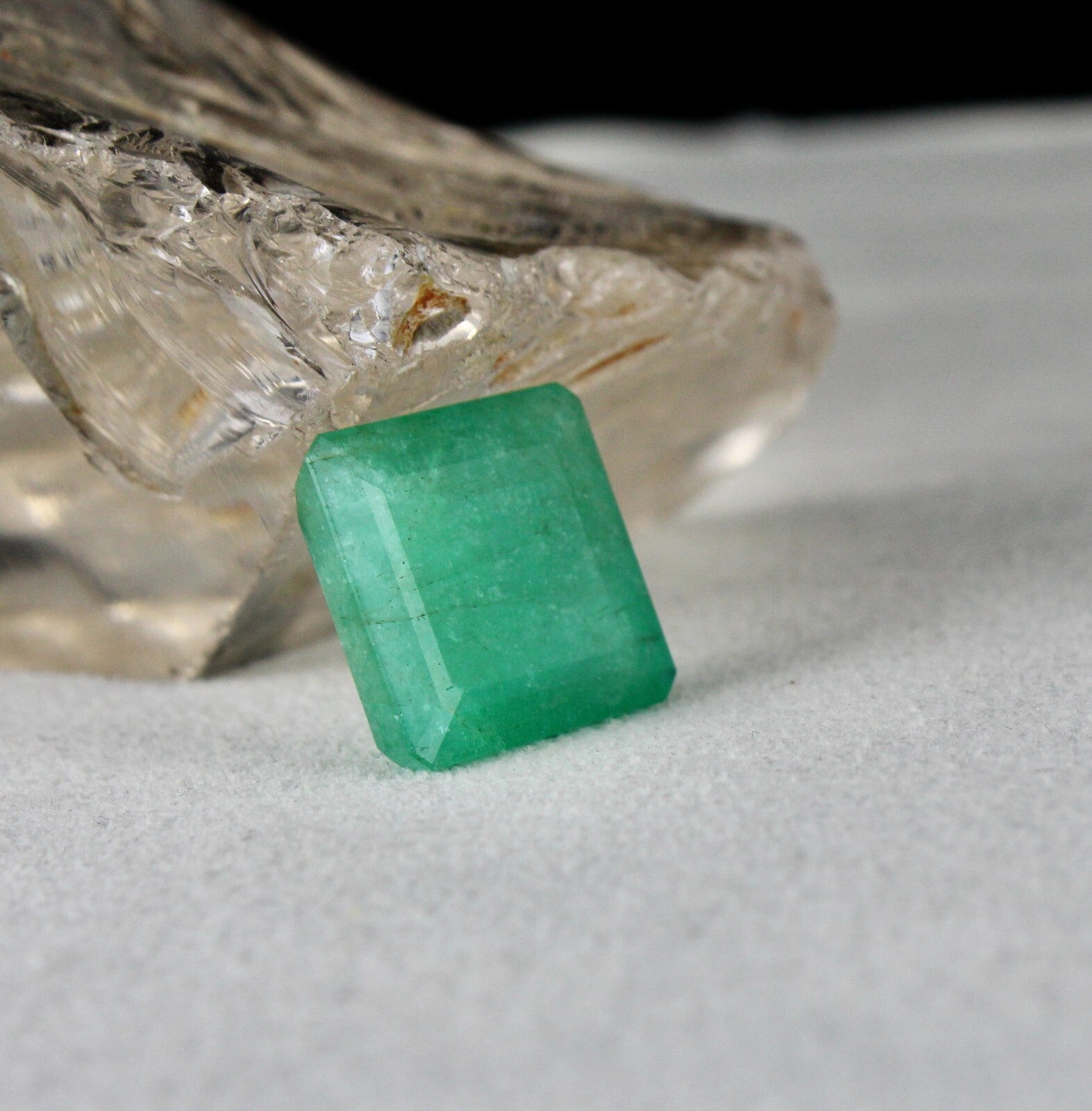 Certified Natural Unheated Emerald 19.47ct Square Cut Gemstone For Ring/pendant