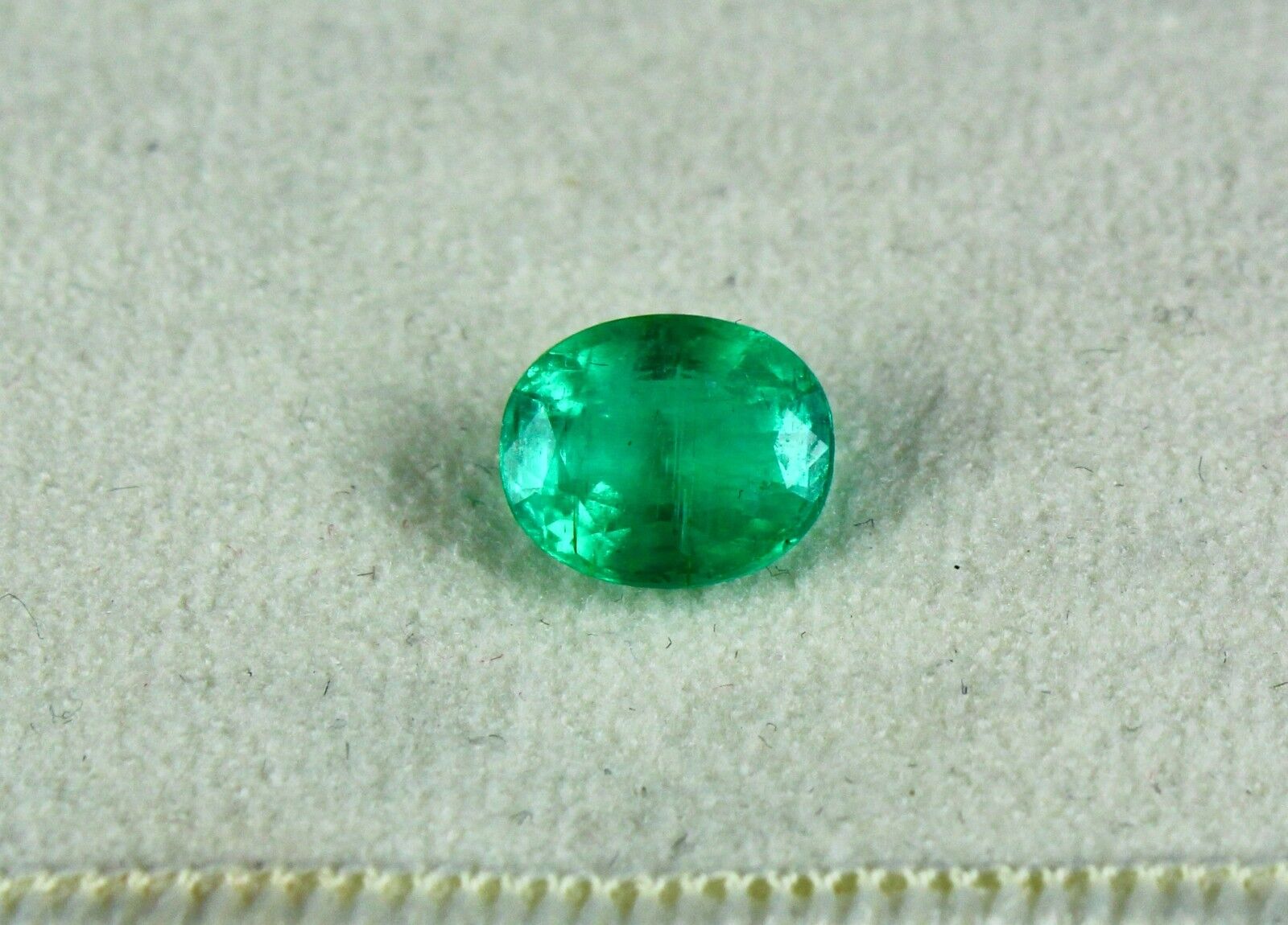 Natural Zambian Emerald Oval Cut 7.5mm 1.14 Cts Untreated Gemstone Ring Pendant