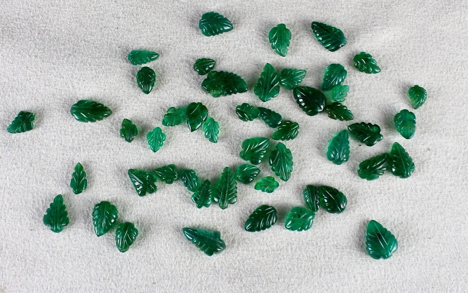 NATURAL EMERALD CARVED LEAVES LOT 49 PC 61.25 CT LOOSE GEMSTONE DESIGNING JEWELS