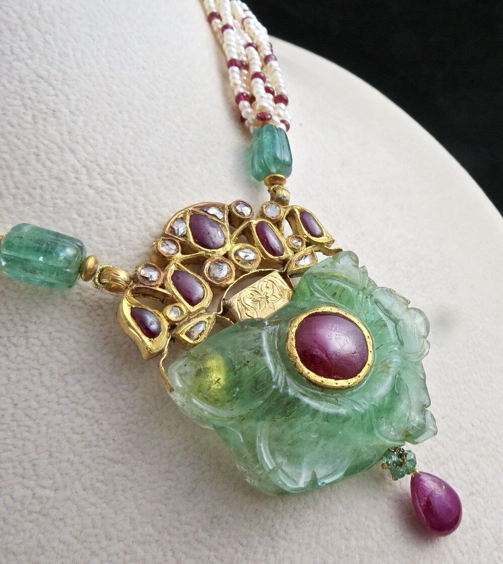 NATURAL BIG COLOMBIAN EMERALD RUBY DIAMOND 18K GOLD PEARL GEMSTONE PENDANT