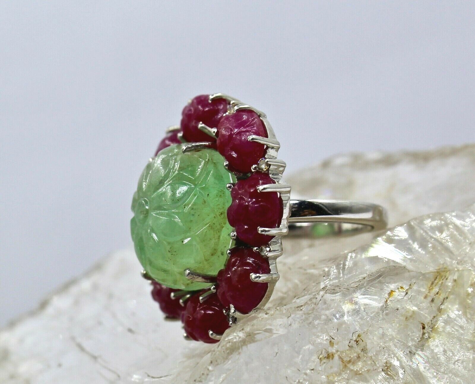 ANTIQUE NATURAL COLOMBIAN EMERALD RUBY CARVED GEMSTONE DIAMOND 925 SILVER RING