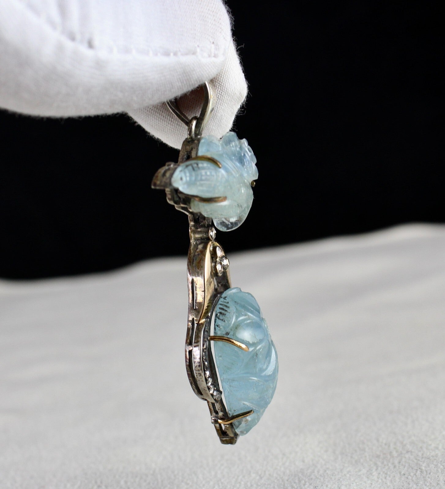 Natural Blue Aquamarine 10ct Carved Natural Diamond 18k Gold 925 Silver Pendant