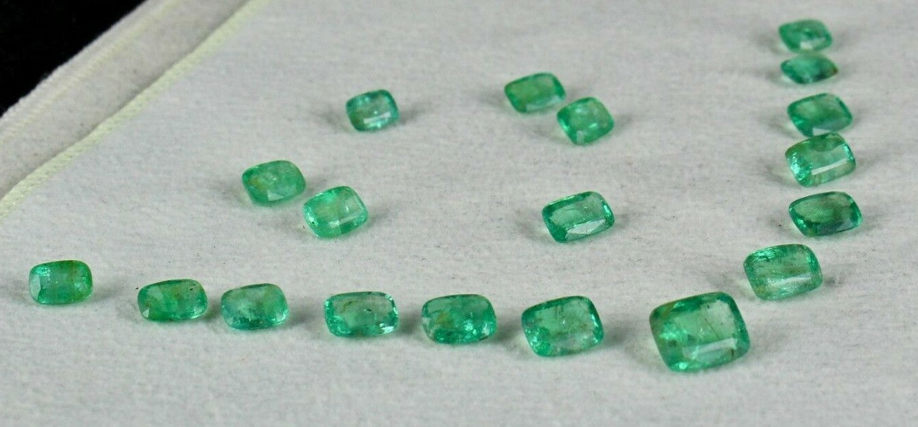 Certified Natural Emerald 18.93 Ct Cushion Loose Gemstone Necklace Earring Set