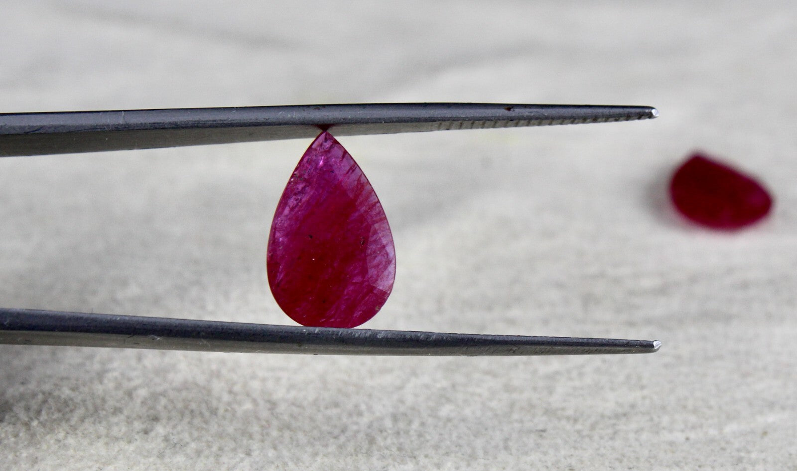 Natural Ruby Pear Cut 5.16 Ct Mozambique Noheat Gemstone Pair Earrings Certified