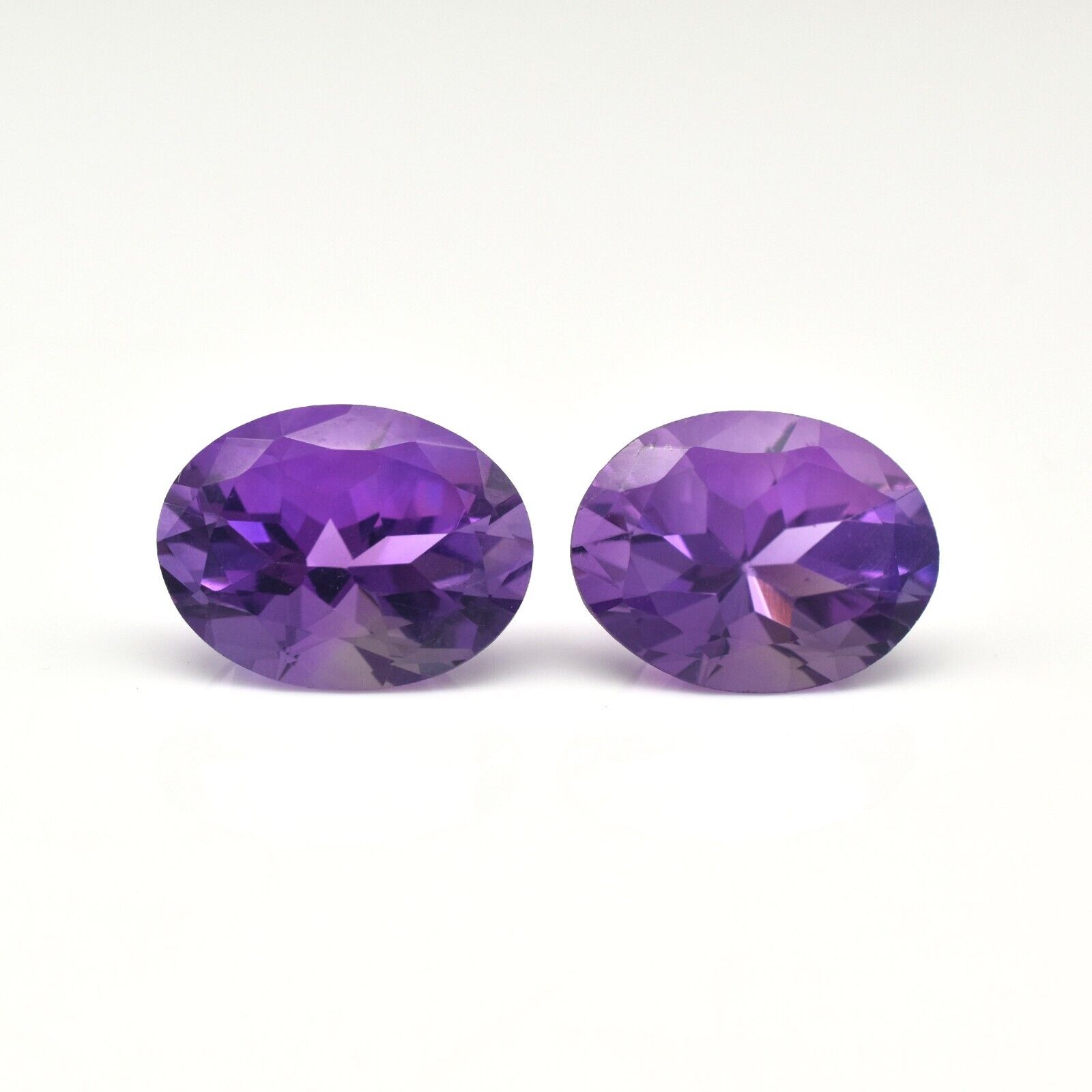 Natural Amethyst Oval Cut Gemstone Pair 20x15 mm 36.55 Ct Designing Earring