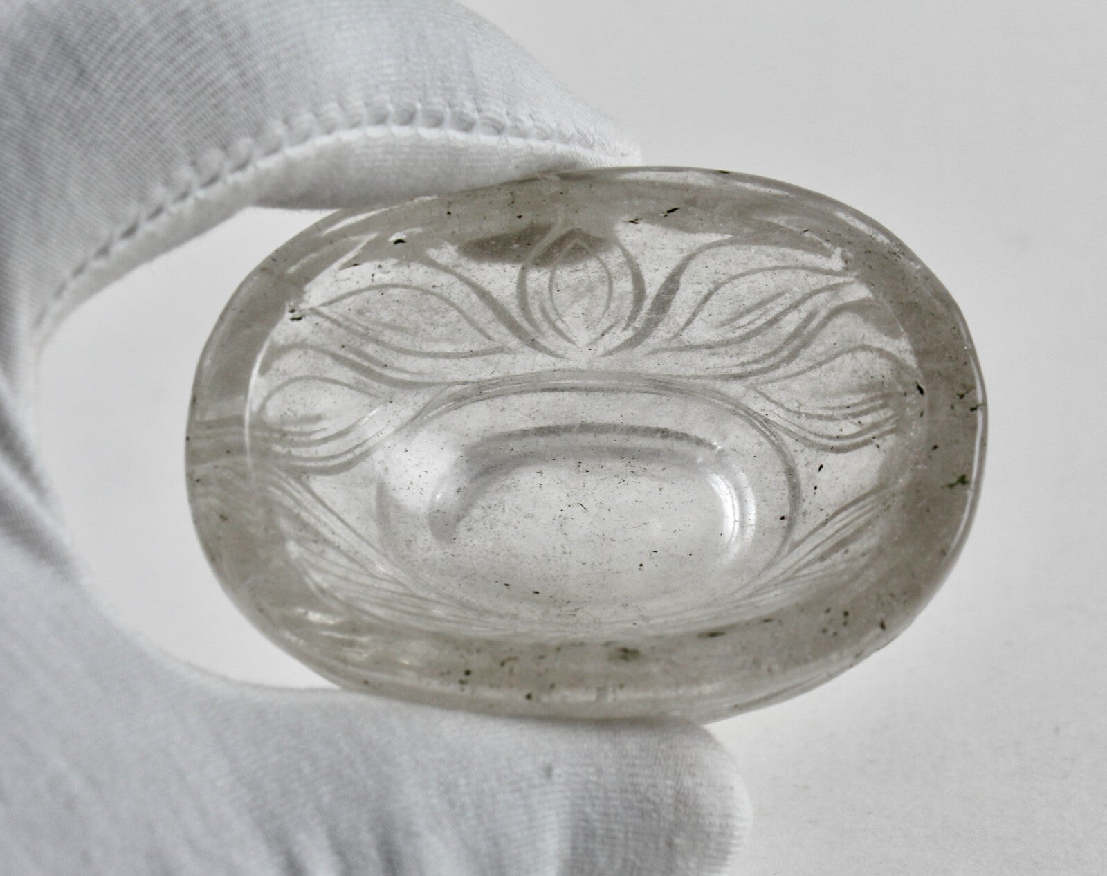 Antique Carved Natural Rock Crystal Quartz Oval Gemstone Bowl 505 Ct Decor