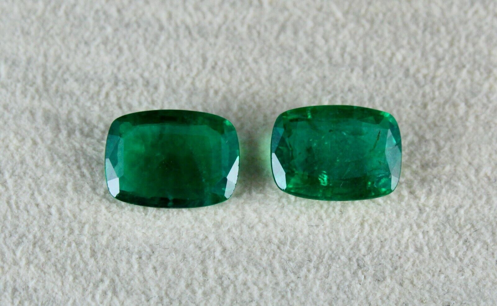 GTL CERTIFIED NATURAL ZAMBIAN EMERALD CUSHION CUT PAIR EARRING 5.12 CTS GEMSTONE