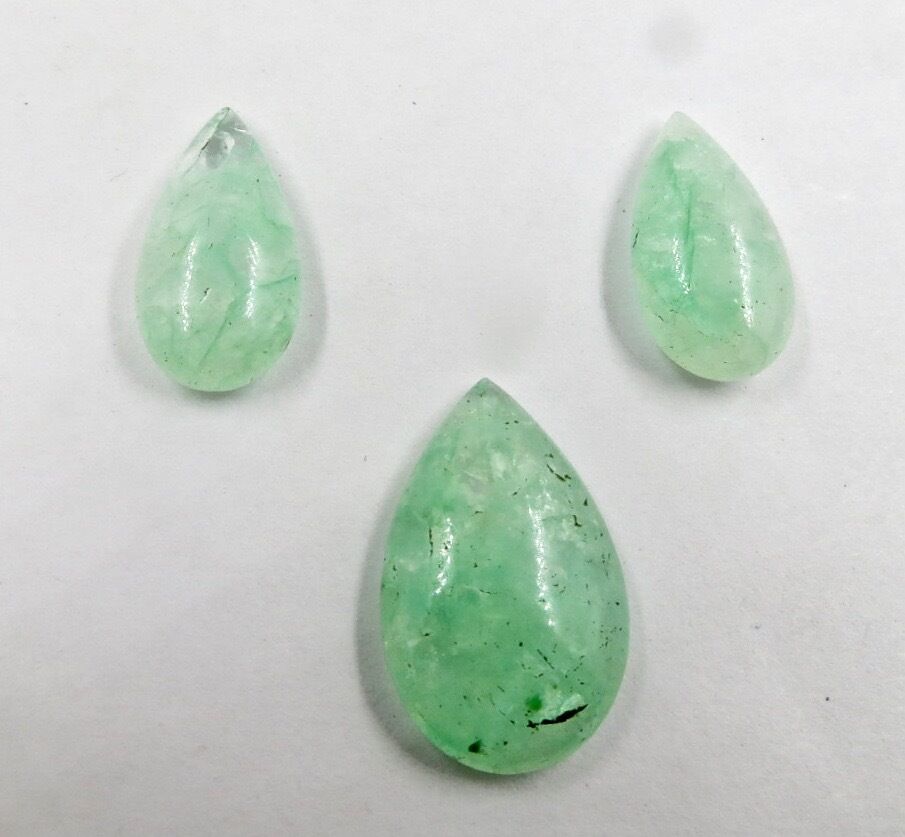 GREEN NATURAL EMERALD QUARTZ CABOCHON PEAR 3 PCS 50 CARATS GEMSTONE FOR DESIGN