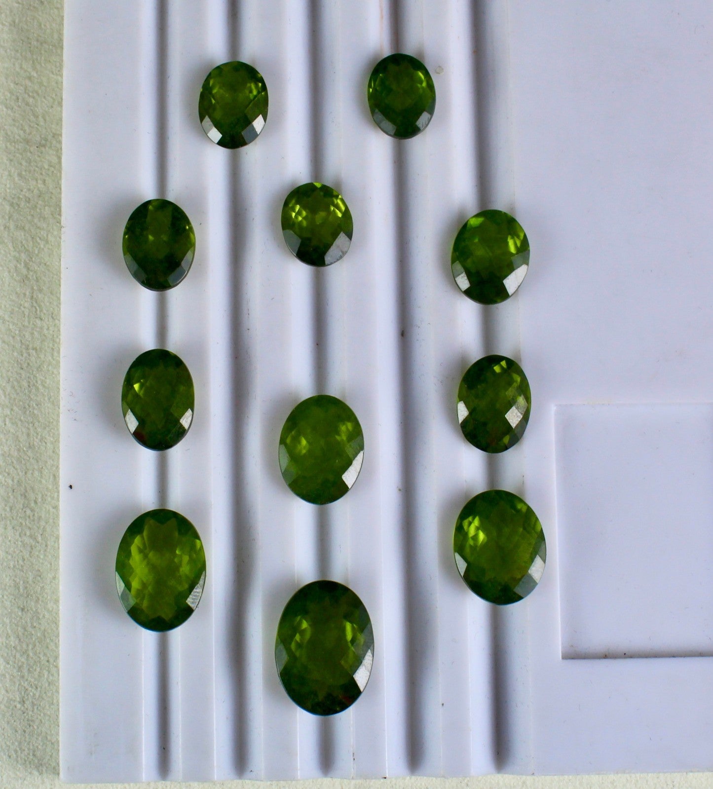Certified Natural Vesuvianite Idocrase 80.30ct Oval Cut 11 Pcs Gemstone Design