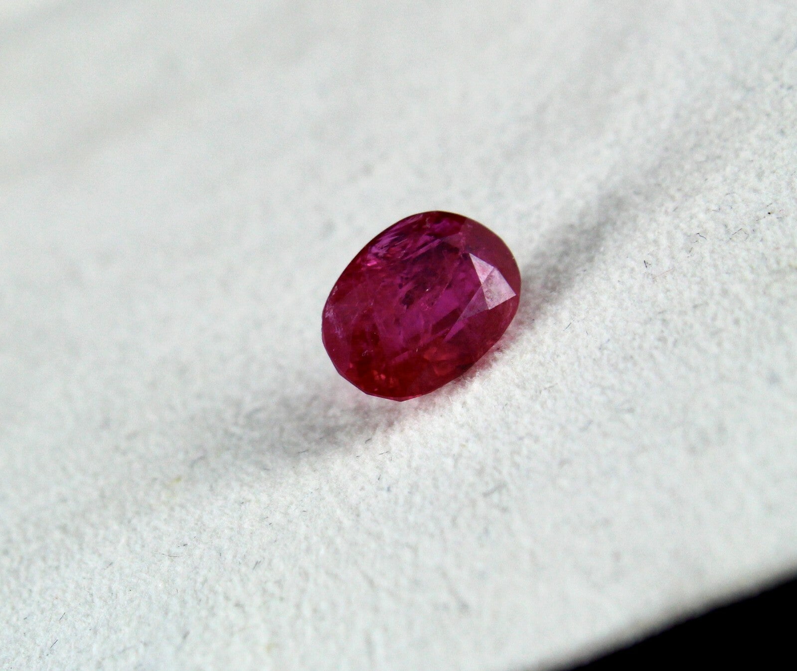 Certified Gtl Natural Unheat Burma Ruby 3.31 Ct Oval Cut For Ring Pendant