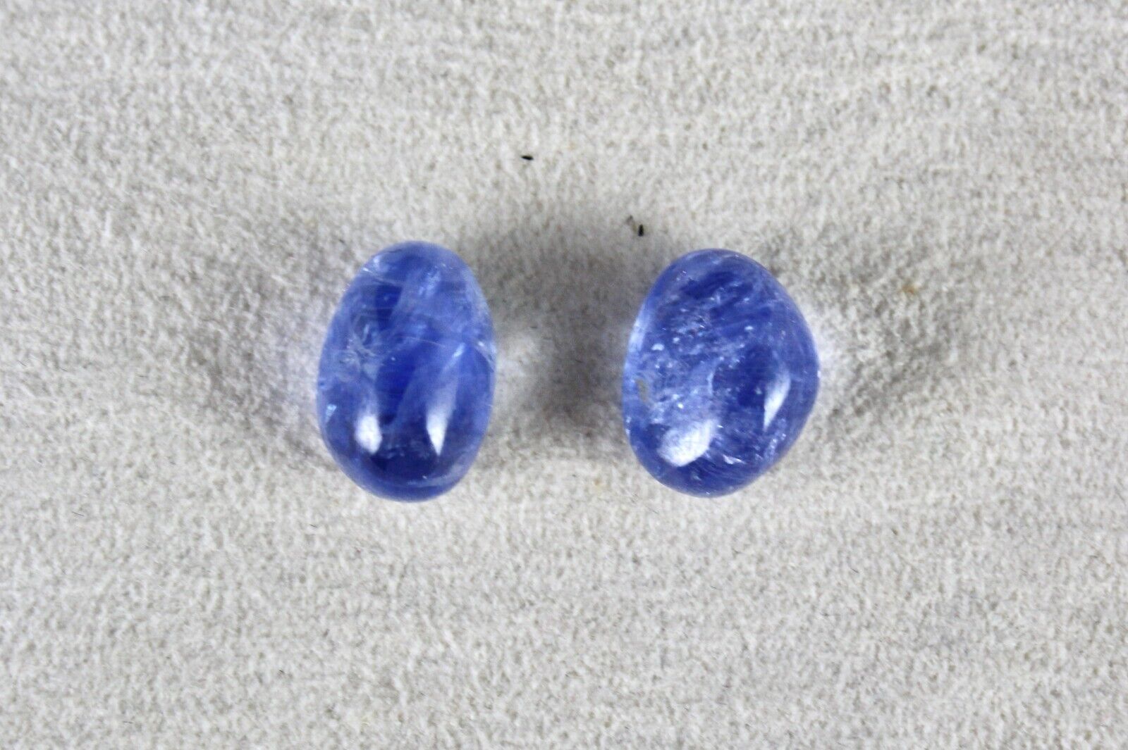 NATURAL BURMESE BLUE SAPPHIRE 13.85 CT LONG OVAL CABOCHON GEMSTONE PAIR EARRING