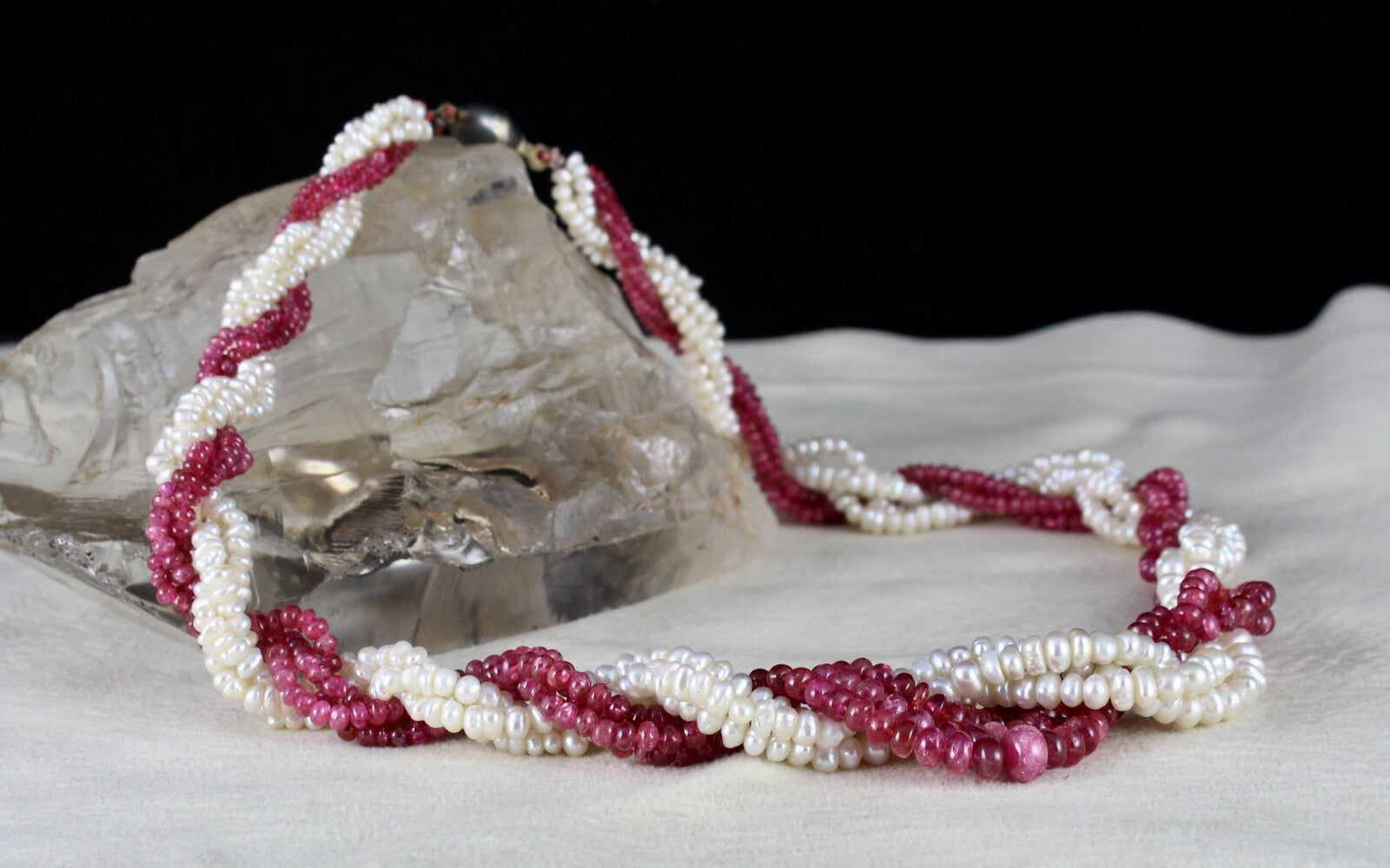 Certified Antique Natural Red Spinel 253ct Pearl Gemstone Necklace For Women