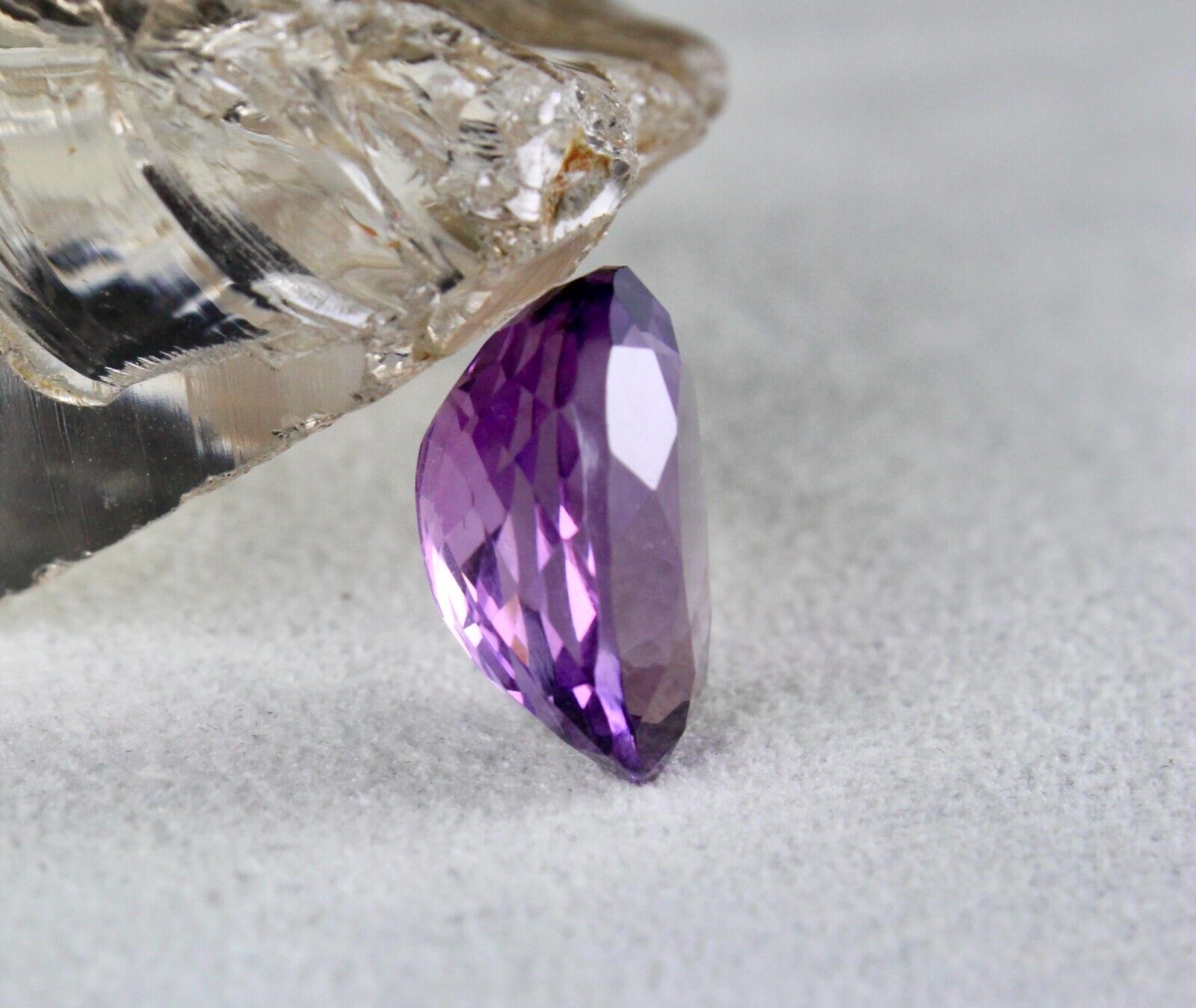 BIG 18X15 MM NATURAL AMETHYST OVAL FINE CUT 16.08 CTS GEMSTONE FOR PENDANT RING