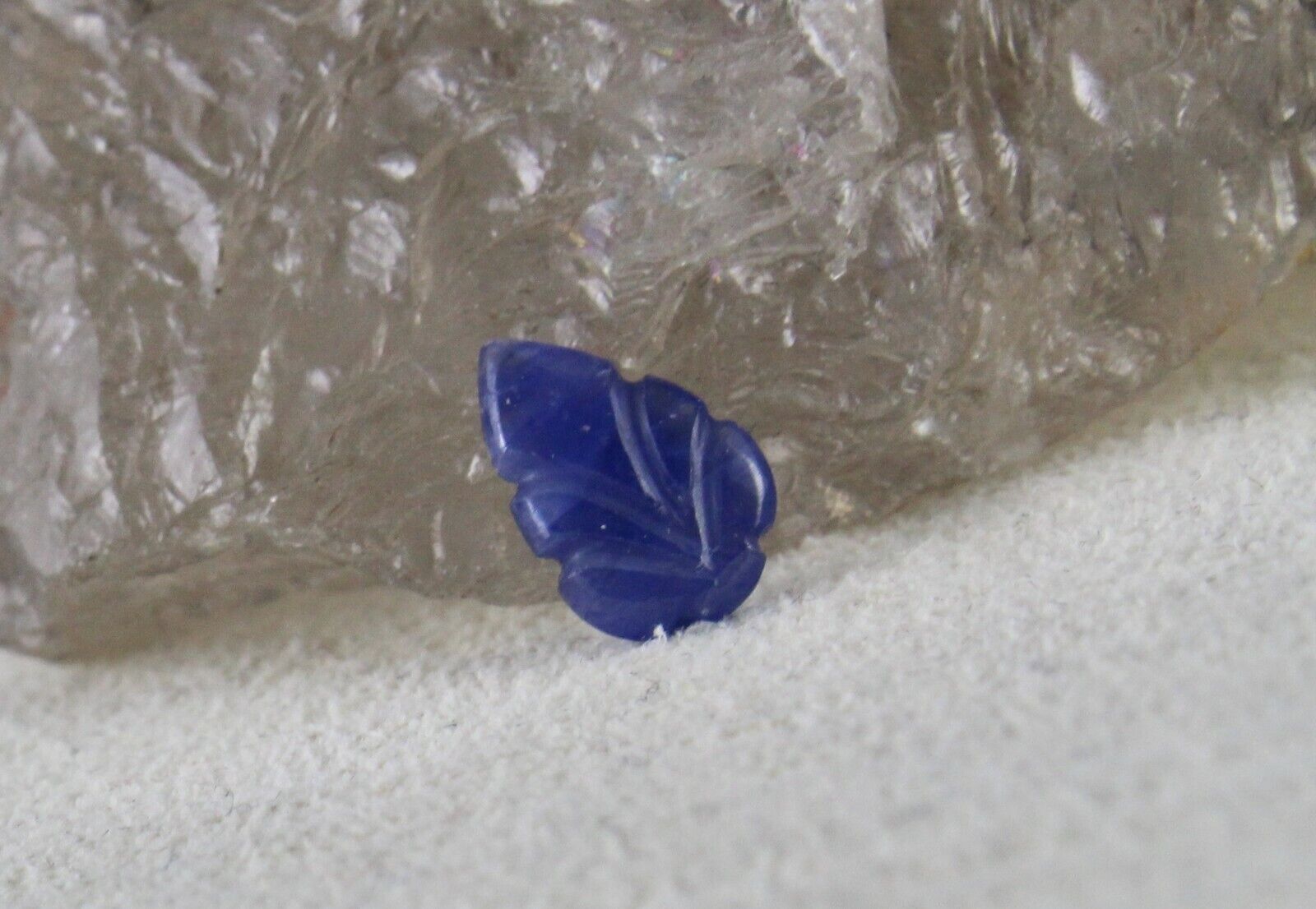 NATURAL UNHEAT BURMA BLUE SAPPHIRE CARVED LEAF 1.87 CARATS GEMSTONE RING PENDANT