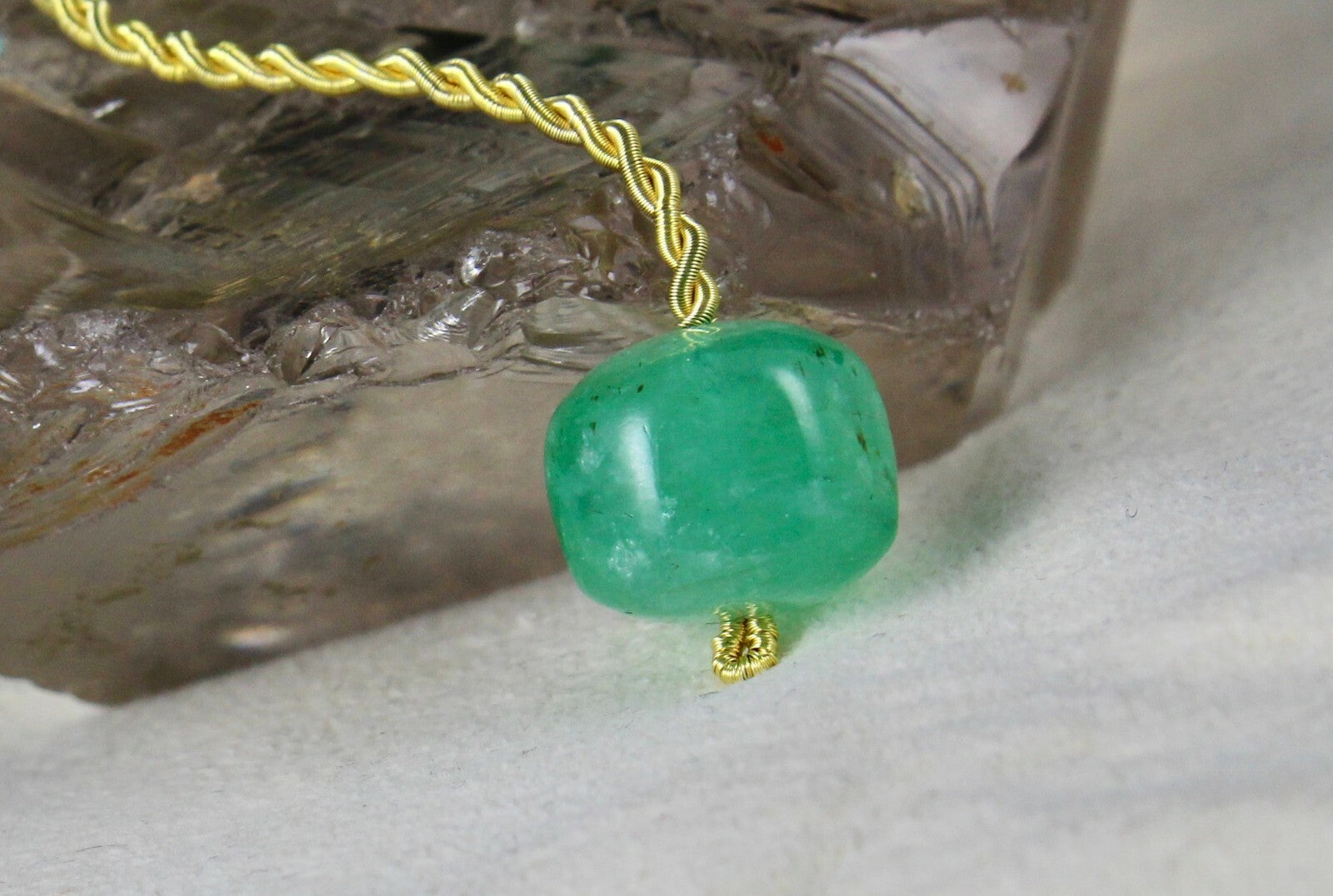 Certified Natural Colombian Emerald Bead 18.36ct Gemstone For Designing