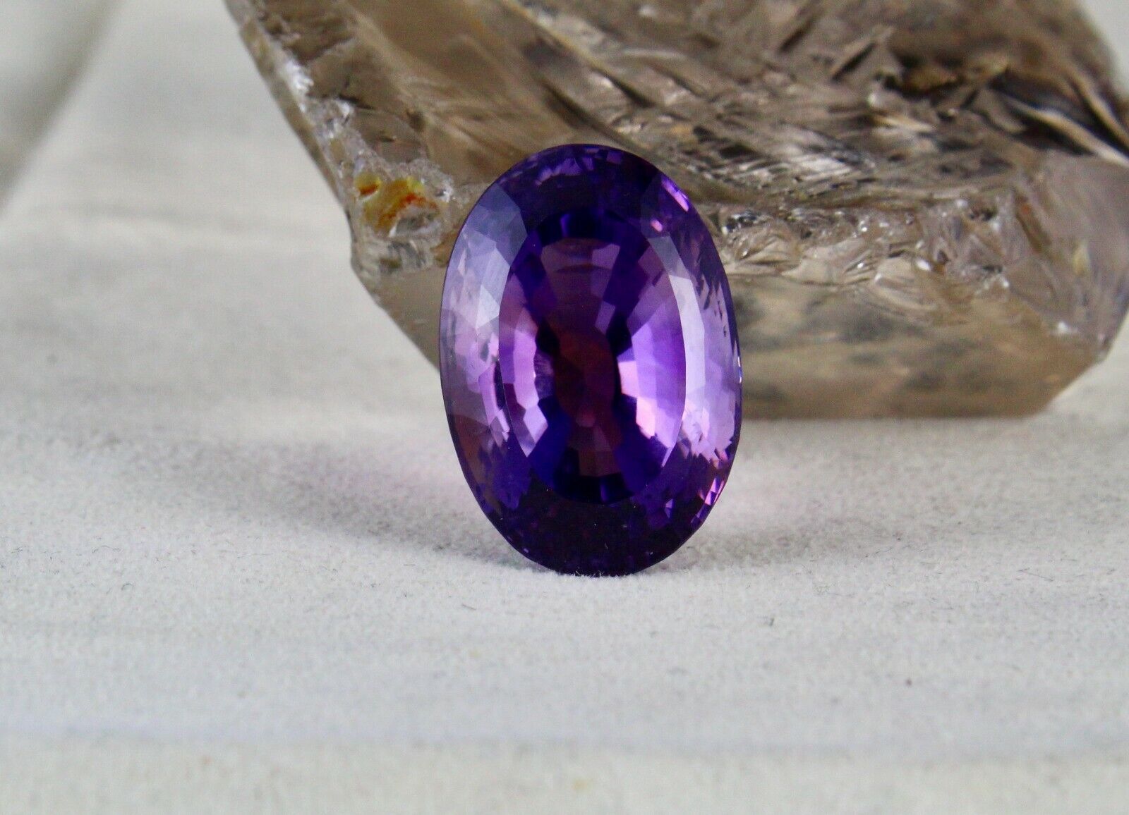 NATURAL PURPLE AMETHYST OVAL CUT 28X19 MM 58.15 CARATS GEMSTONE FOR PENDANT RING