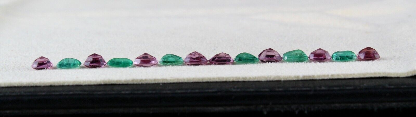 NATURAL SPINEL EMERALD CUSHION CUT 14 PCS 11.52 CTS GEMSTONE DESIGN BRACELET SET