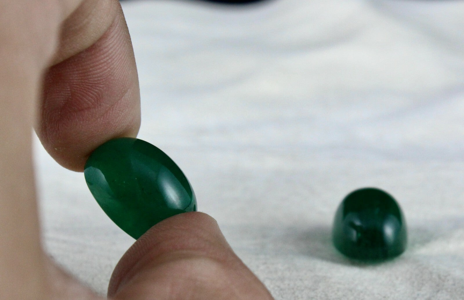 Certified Natural Zambian Emerald 82.92 Ct Oval Cabochon Gemstone Set