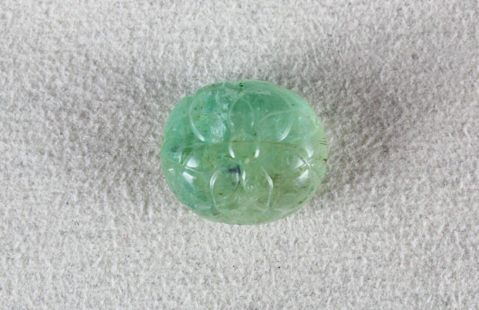 NATURAL UNTREATED COLOMBIAN EMERALD CARVED OVAL 27.81 CTS GEMSTONE RING PENDANT