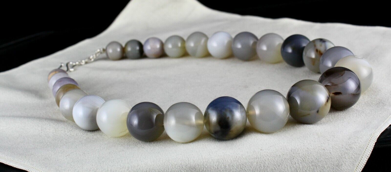 Big Natural Agate Beads Multi Round 1 Line 1562 Carats Gemstone Silver Necklace