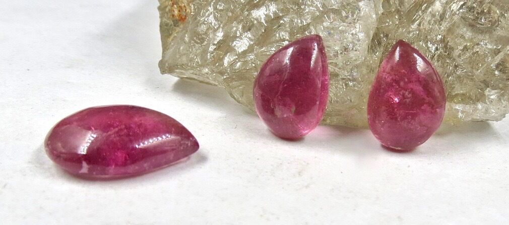 NATURAL TOURMALINE RUBELLITE CABOCHON PEAR 3 PCS 22.10 CTS GEMSTONE DESIGNER SET