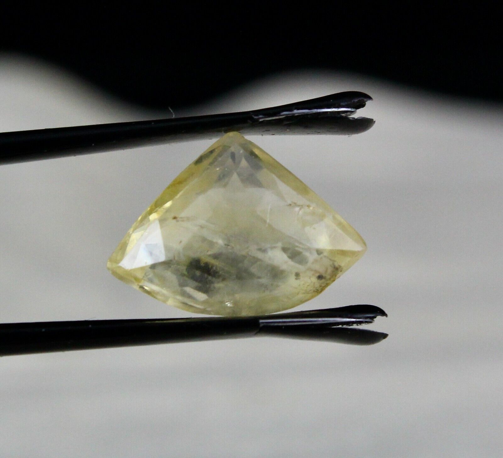 Natural Untreated Yellow Sapphire Triangle Cut 8.63 Carats Gemstone Pendant Ring