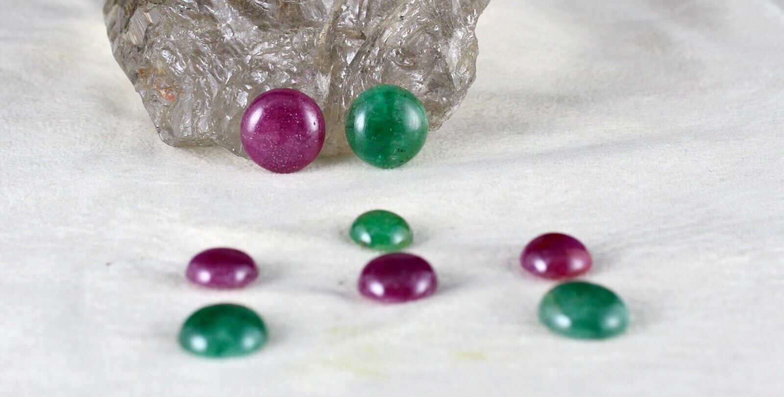 NATURAL RUBIES EMERALD CABOCHON ROUND 8 PC 61.40 CT LOOSE GEMSTONE SET DESIGNING