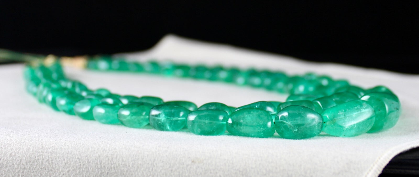 Certified Natural Colombian Emerald Beads Cabochon 1028ct Stone Necklace