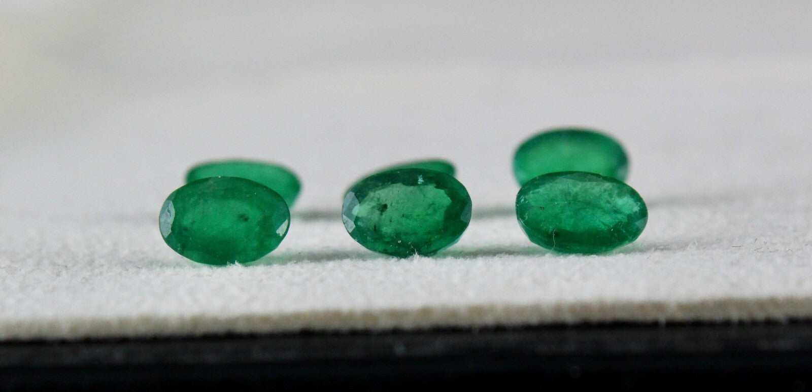 Certified Natural Zambia Emerald Oval 7x5mm 6pcs 5.05ct Loose Gemstone Design