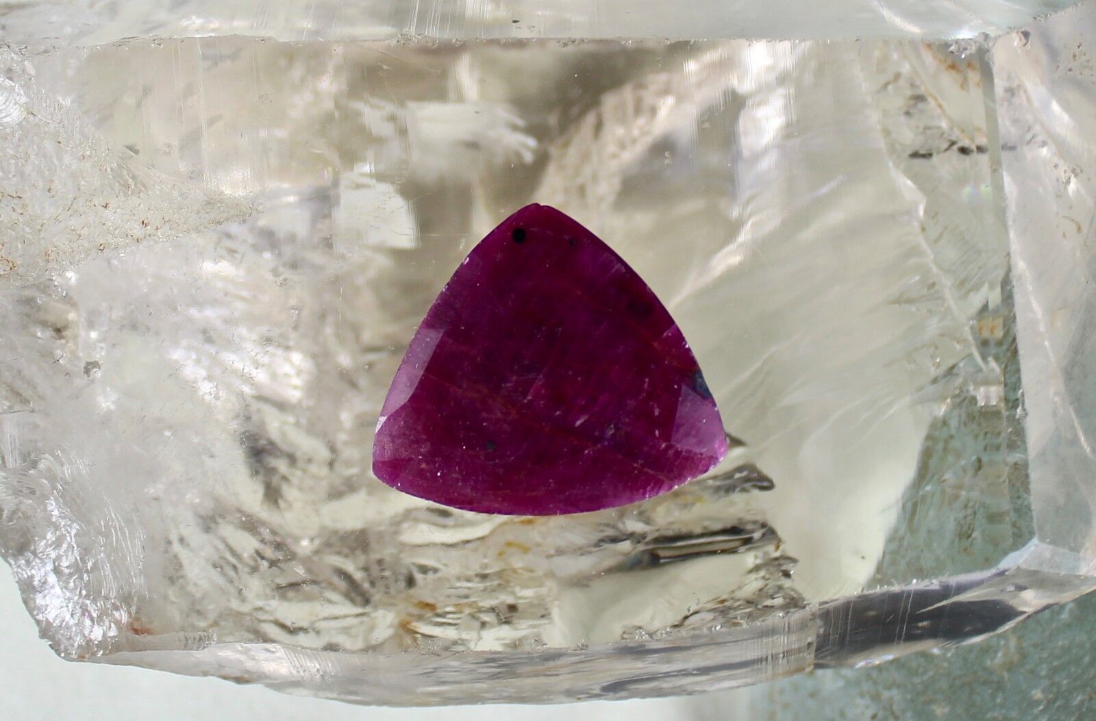 FLAT NATURAL RUBY FACETED TRIANGLE CABOCHON 24MM 24.50 CTS GEMSTONE FOR PENDANT