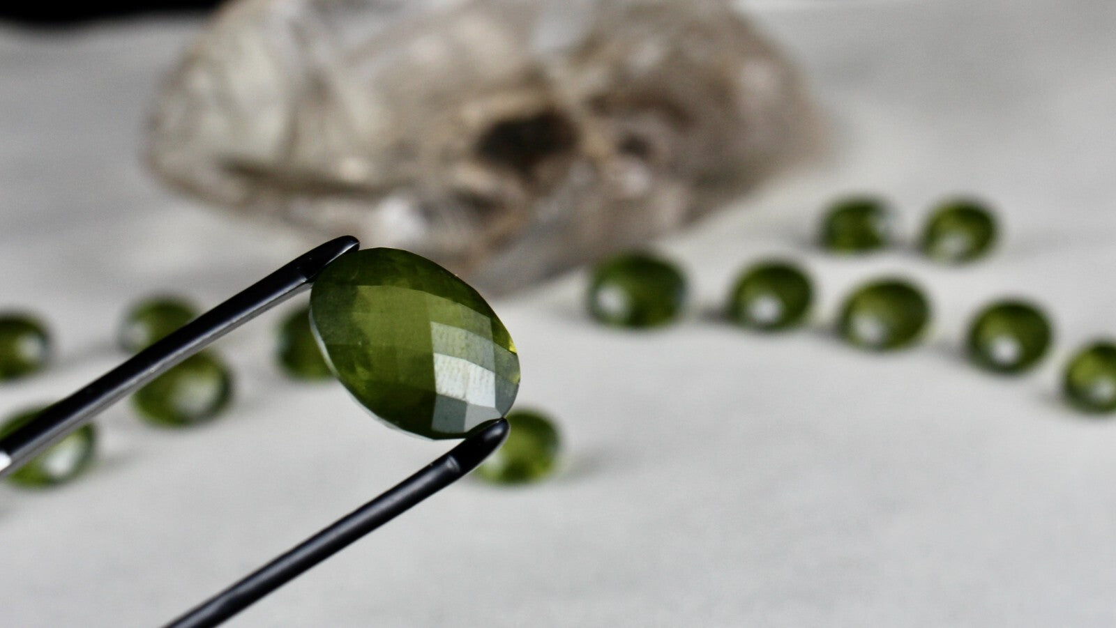 Certified Natural Green Vesuvianite Idocrase Oval 16 Pc 132.90 Ct Gemstone Set