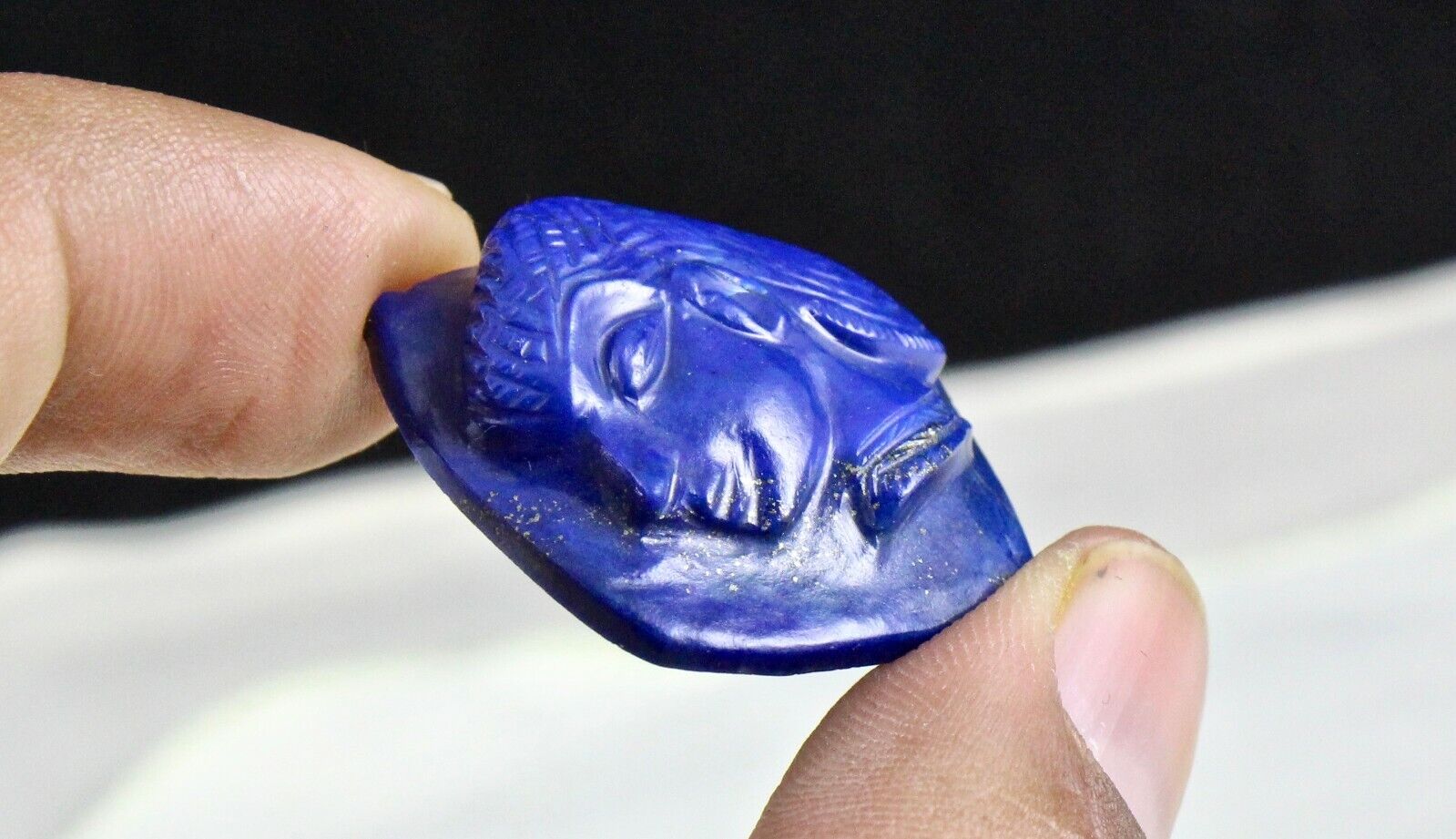 NATURAL LAPIS LAZULI CARVED QUEEN 32 MM 45.28 CTS GEMSTONE FOR DESIGNING PENDANT