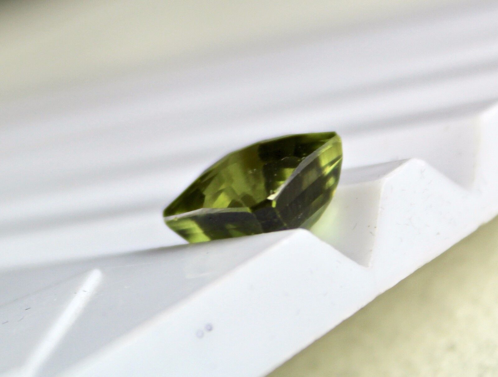 NATURAL GREEN TOURMALINE SQUARE CUT 7.79 CARATS FINEST GEMSTONE RING PENDANT