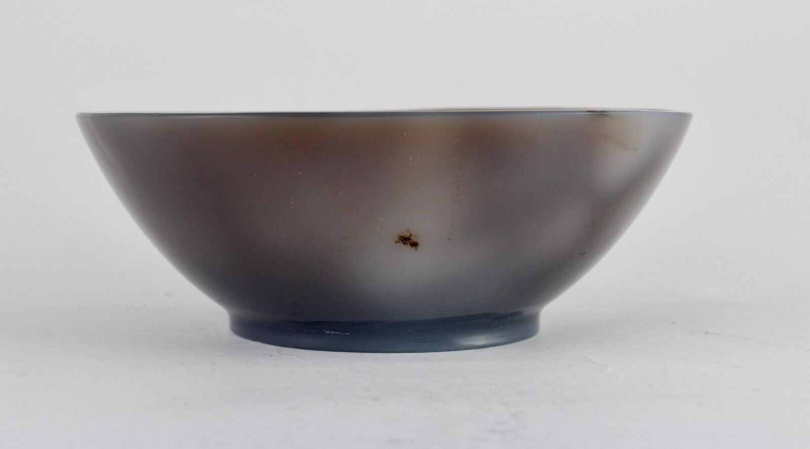 HAND CRAFTED NATURAL CHALCEDONY 1230 CARATS ROUND DESIGNER BOWL FOR HOME DECOR