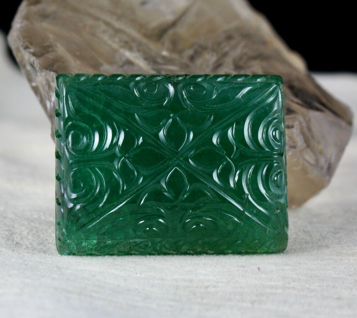 Certified Natural Zambian Emerald 154.50 Ct Rectangle Gemstone Pendant