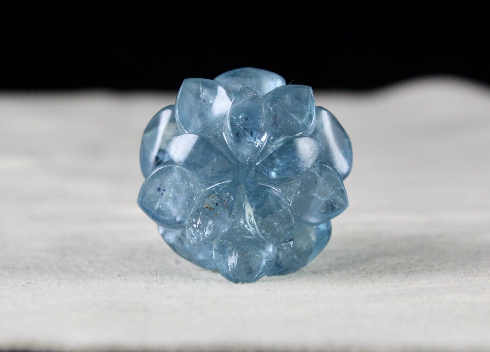 Certified 92.41 Ct Natural Blue Aquamarine Flower Gemstone For Pendant Designing