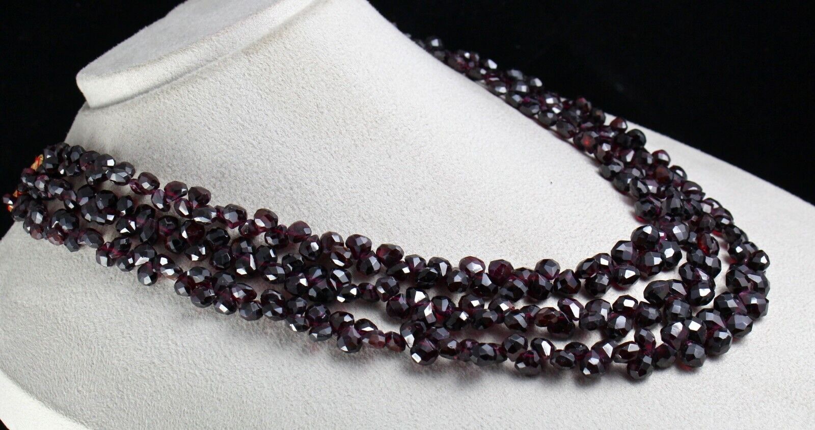 NATURAL GARNET BEADS TEAR DROPS FACETED 3 LINE 866 GEMSTONE FASHION NECKLACE 