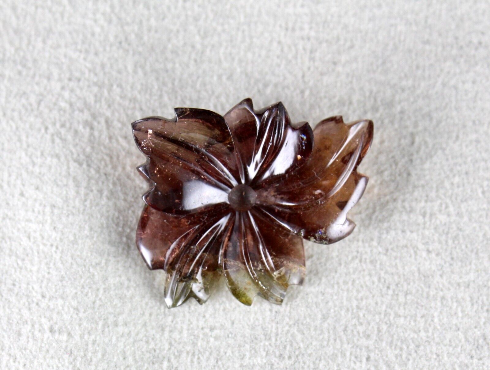 NATURAL TOURMALINE CARVED FLOWER 26.45 CTS GEMSTONE FOR DESIGNING RING PENDANT