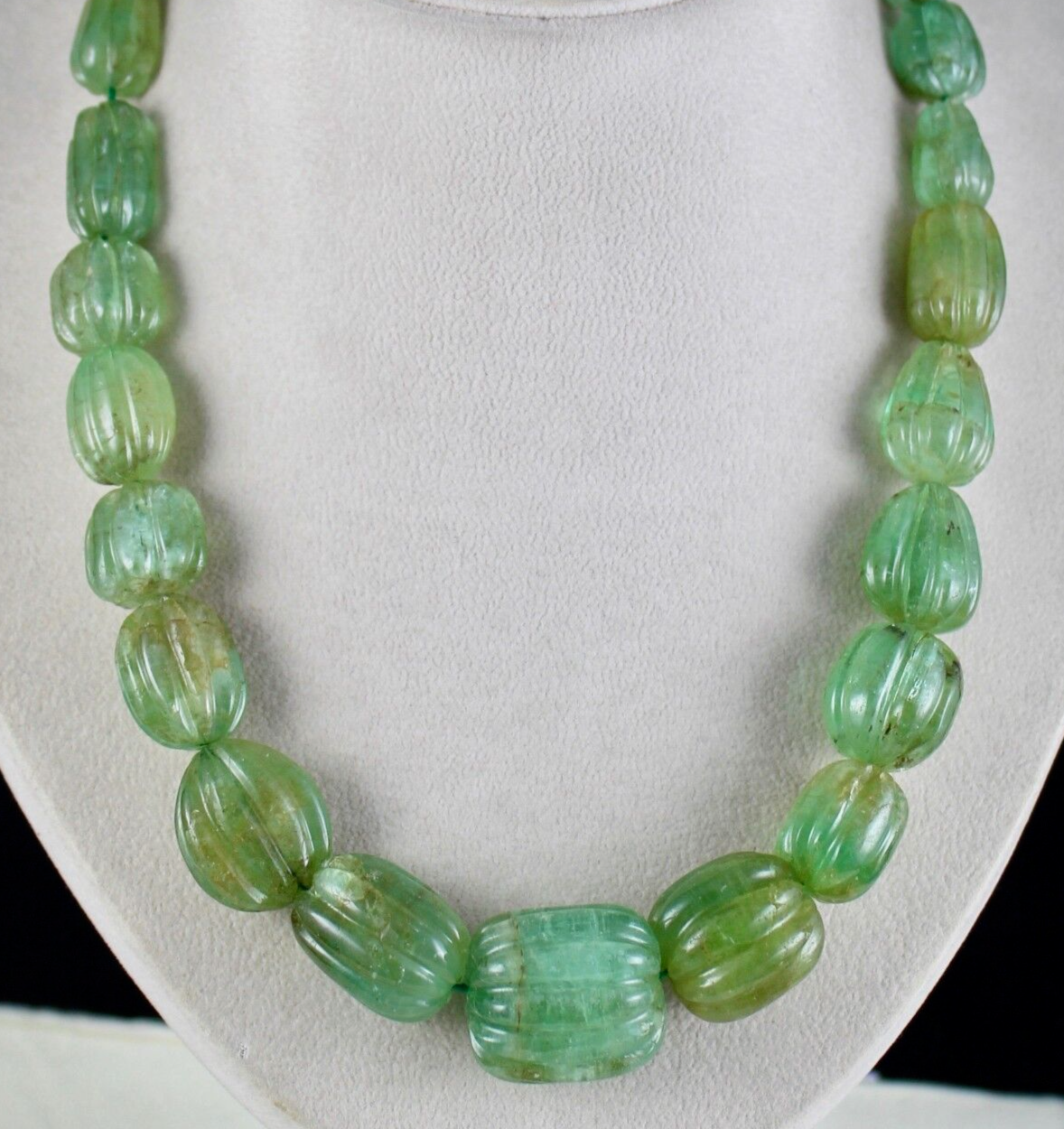 ANTIQUE NATURAL COLOMBIAN EMERALD BEADS CARVED 27MM 900 CTS GEMSTONE NECKLACE