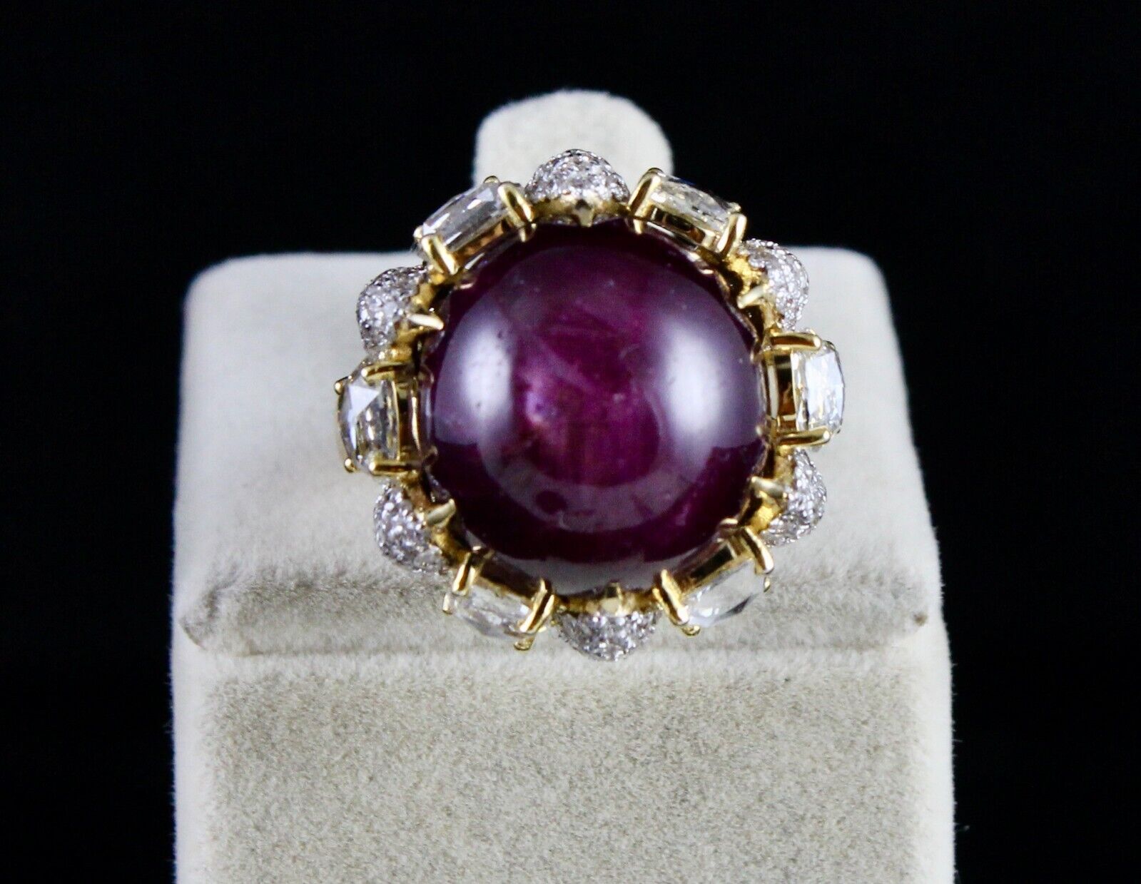 Certified Natural Ruby Star 36.57 Ct Cab Fancy Diamond 18K Gold Cocktail Ring