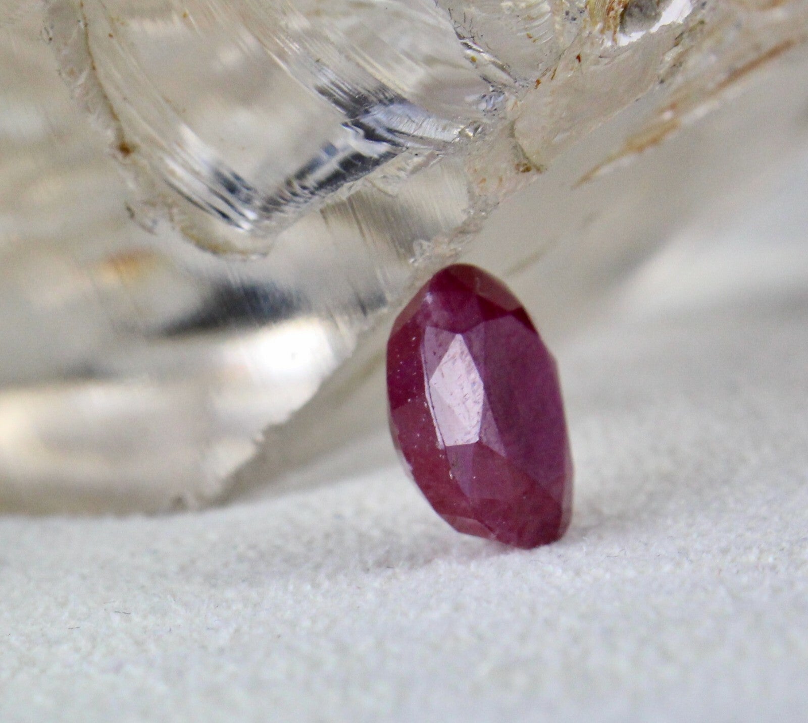 Red Natural Untreated Ruby Oval Cut 6.50ct Gemstone Ring Pendant
