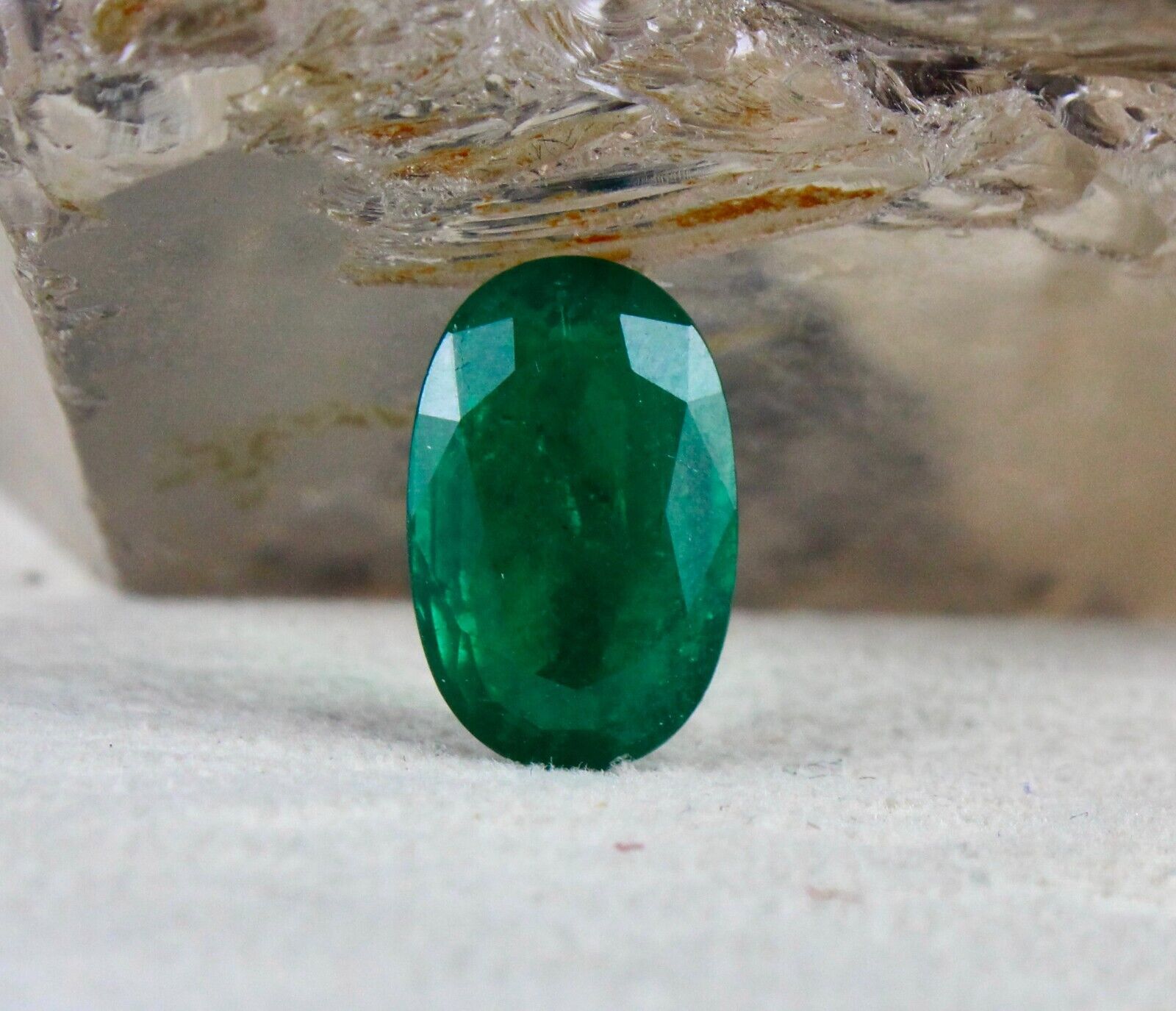 Natural Emerald Oval Cut 14X9mm 5.20 Ct Loose Green Gemstone Design Ring Pendant