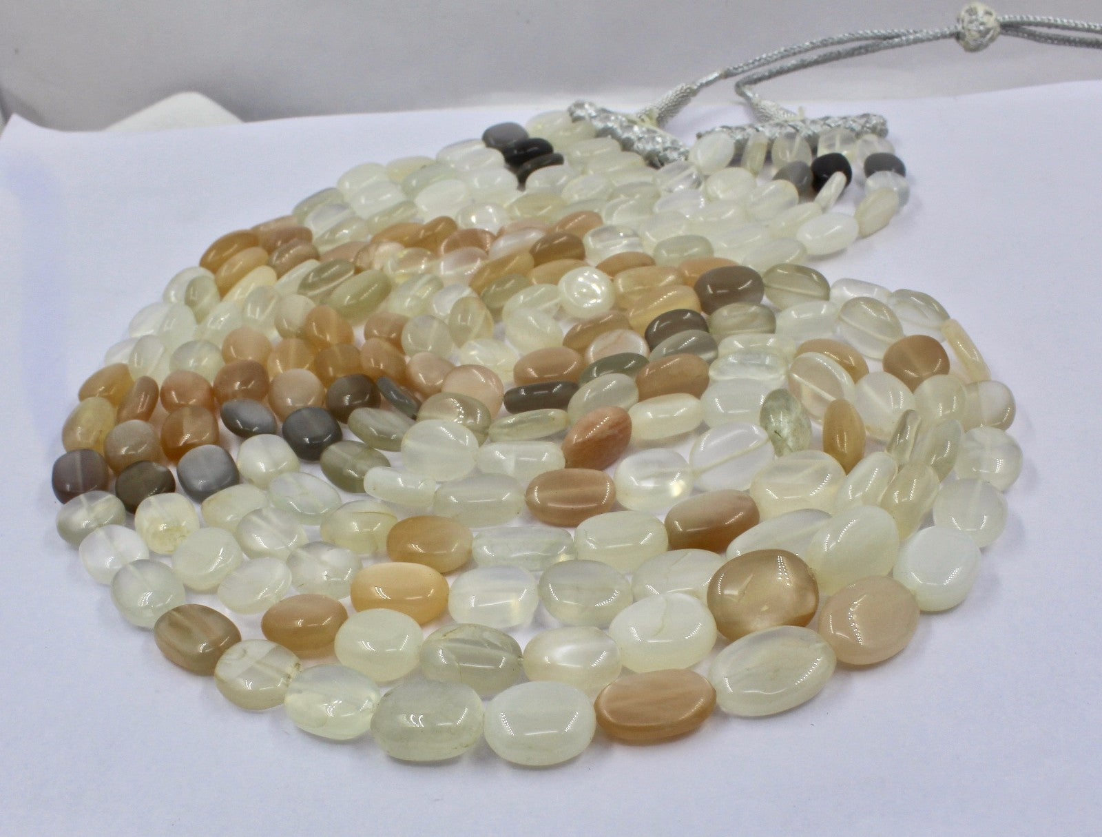 Natural Multi Moonstone 950 Ct Beads Cabochon Gemstone Necklace For Party