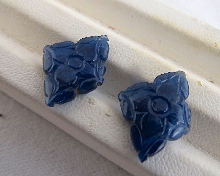 12X18MM NATURAL BURMESE BLUE SAPPHIRE CARVED FLOWER 10.74 CARAT GEMSTONE EARRING